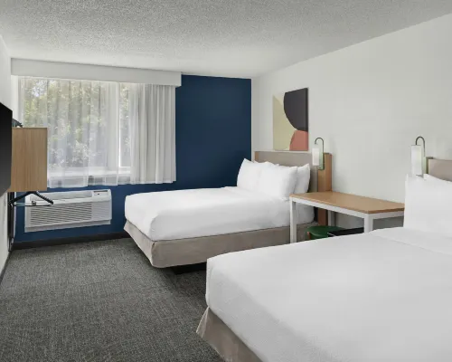 Spark by Hilton Kansas City Plaza Streetcar Hotels near Hyde Park