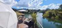 Domus Glamping - Guatapé - Mountain view
