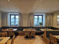Gasthof - Restaurant Löcker - breakfast