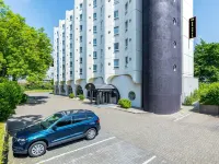 B&B HOTEL Bochum Hbf-Süd - parking