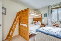 Unique Thornton Townhome Swim, Ski, and Hike! - SPA