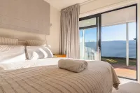 Twizel Cottages - parking