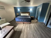 Rodeway Inn - parking