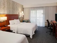 Courtyard by Marriott Pittsburgh West Homestead/Waterfront Hotels near USS Requin