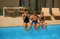 Taria Resort - 3-Star