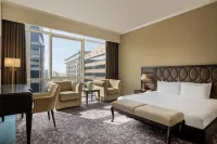 Golden Tulip Doha - Rooftop Pools