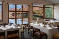 Red Cliffs Lodge Moab - breakfast