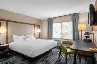 Fairfield Inn & Suites Columbus Hilliard - parking