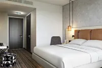 Moxy Duesseldorf South - Parkering