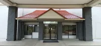 Red Roof Inn Leeds - Motels
