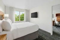 曼徹斯特波士頓地區機場TownePlace Suites飯店 - 停車場