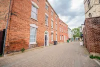 Central Gloucestershire Flat 1 Bedroom  Sleeps 6 -  Ferienwohnungen