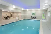 Hampton Inn by Hilton Kennebunk-Kennebunkport - Pools