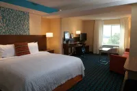 Fairfield Inn & Suites Montgomery Airport South - 3 estrellas