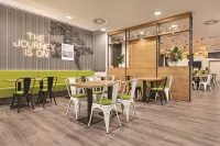 Super 8 by Wyndham Chemnitz - breakfast