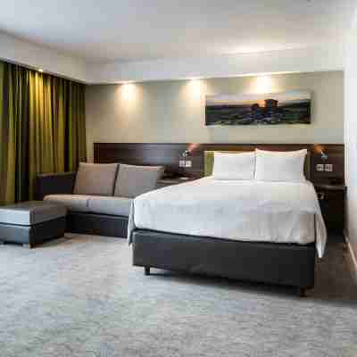Hampton by Hilton Exeter Airport Rooms