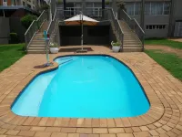 Apollo Hotel - Pools