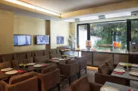 Hotel the Neufchatel - Bars