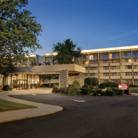 DoubleTree by Hilton Hotel Atlanta Northlake