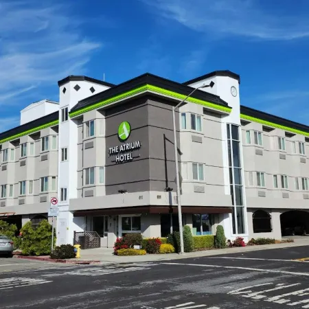 The Atrium Hotel - SFO Airport Free! - Shuttle Bus - Parking - Wifi