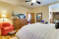 Top-Rated Torreon Community! Deck and Forest Views! - WiFi