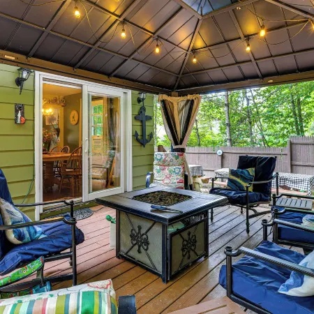 Rustic Adirondacks Home w/ Hot Tub & Lake Access!
