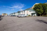 Motel 6 Cedar Rapids, IA - Airport - Bãi đậu xe