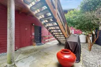 Studio Overlooking Saratoga Passage & Cascade Mtns - Wifi