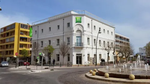 Ibis Styles Hyères Rooftop & Spa - parking