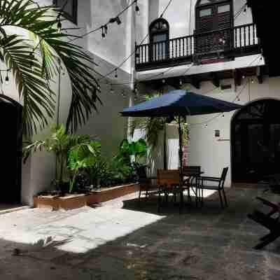 Casa Las Ruinas by Stay with Bear Hotel Exterior