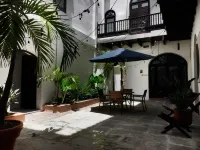 Casa Las Ruinas by Stay with Bear Hotels near Isla de Cabras Park