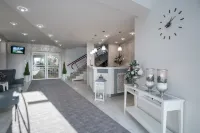 Biały Dom Henlex Hotel Restauracja Hotels in Swarzedz