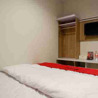 RedDoorz Near Sleman City Hall 2 Rooms