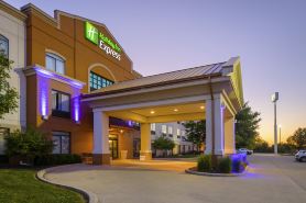 Holiday Inn Express 布盧明頓西