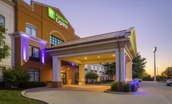 Holiday Inn Express Bloomington West