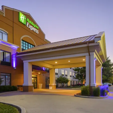 Holiday Inn Express BLOOMINGTON WEST by IHG