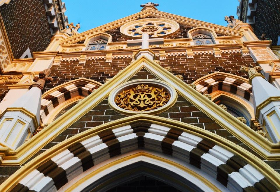 힐튼 뭄바이 에어포트 호텔 로비