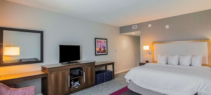 Hampton Inn & Suites Dallas/Richardson Hotels in Richardson