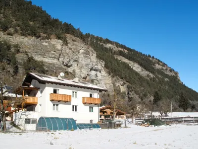 Aster Hoteles cerca de Six Senses