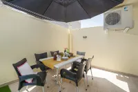 Summer Breeze 3 Bedroom Maisonette.