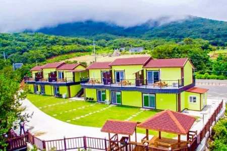 Goheung Maldives Pension