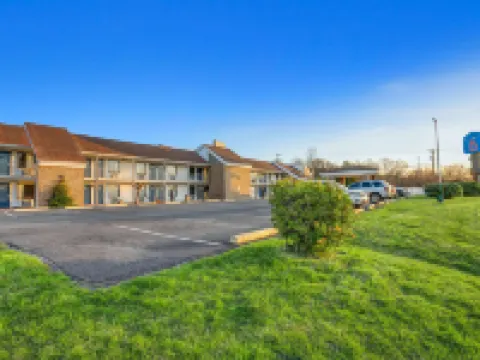 Motel 6 Hillsville, VA Hotels in Woodlawn