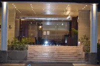 The Forest Hill Hotel Hotels near Piran Kaliyar Sharif
