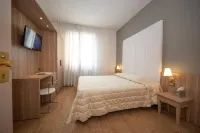 Hotel Re Enzo Hotel in zona Le Musolesi Gioielleria di Musolesi Sabrina & C. | Compro oro a Bologna