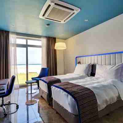 Park Inn by Radisson Hotel and Residence Duqm Rooms