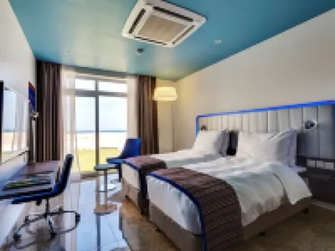 فندق وريزيدنس بارك إن باي راديسون الدقم فنادق في الدقم