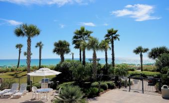 Waterscape A603 - 3 Br Condo by RedAwning