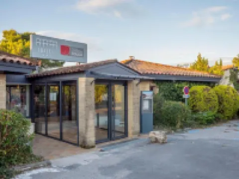 Logis Hôtel Uzès Pont Du Gard Hotels in Uzes