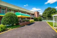 Quality Inn Mount Vernon Hotels in Groveton