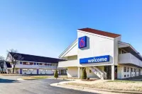 Economy Suites Springfield - 2-Star